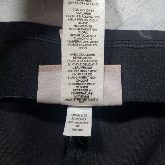 Chicos Fabulously Slimming Womens 2 Black Paisley Print Pull On Pockets - Picture 5 of 10